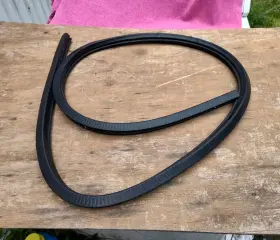 05160346aa Dodge Right Or Left Door Lower Body Seal Weatherstrip Oem Challenger 2008 - 2023