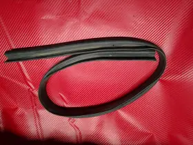 43791c Dodge 2018-2023 Charger Front Right Driver Side Door Lower Weatherstrip Seal Oem