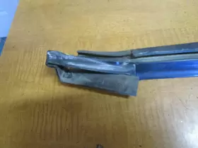 62213200 Ferrari 348 355 -lh Door Weather Strip - P/n #2