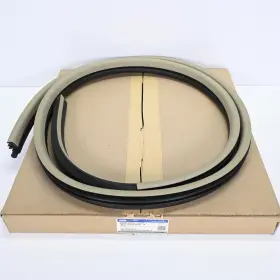 5w1z-54253a10-aa Ford 5w1z54253a10aa Genuine Oem 2002-2011 Town Car Weatherstrip On Body Psgr. 5w1z-54253a10-aa Ford 5w1z54253a10aa Genuine Oem 2002-2011 Town Car Weatherstrip On Body Psgr.