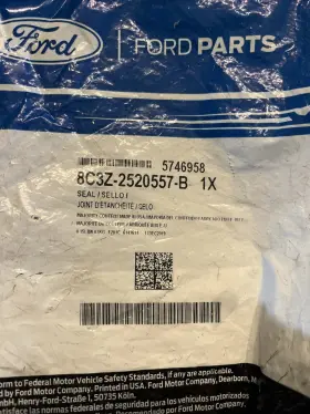 8c3z-2520557-b Ford Genuine Upper Seal