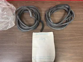 Ford Ba-7020530-pr 1952 1953 1954 2 Dr Sedan Door Seals Gaskets Weatherstrip 1225