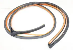 E9uz-1525324-b Ford New Oem Front Hinged Door Weatherstrip E-series 1984-1991