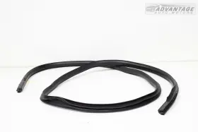 Fl3z1620708a Ford 2015-2023 F-150 Crew Cab Pickup Right Side Door Body Weatherstrip Seal Oem #2 Fl3z1620708a Ford 2015-2023 F-150 Crew Cab Pickup Right Side Door Body Weatherstrip Seal Oem #2