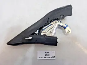 Fr3b6321471 Ford 15-23 Oem Mustang Gt Left Driver Door Glass Belt Weatherstrip Seal 7k Fr3b6321471 Ford 15-23 Oem Mustang Gt Left Driver Door Glass Belt Weatherstrip Seal 7k