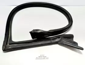 Fr3z-6321596 Ford 15-23 Oem Mustang Gt Front Right Passenger Door Body Wheatherstrip Seal