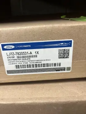 Lj7z-7820531-a Ford Weatherstrip Part#lj7z-7820531-a Lj7z-7820531-a Ford Weatherstrip Part#lj7z-7820531-a