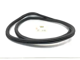 Lj8b-r20708-aa Ford 2021-2023 Mustang Mach-e Right Pass Front Door Body Weatherstrip Seal Oem
