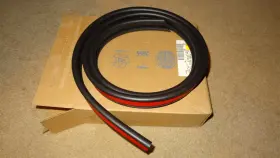 15113131 General Motors Nos Chevy #15113131 Weatherstrip. 1995-98-2005 Blazer Gmc Jimmy Olds Bravada