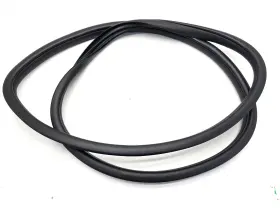 83120-g9000 Genesis 2019-2021 G70 Rear Right Side Doorway Weatherstrip Seal Rubber Oem