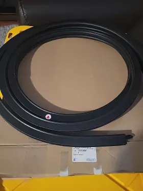 15100041 Gm Genuine Front Door Window Weatherstrip 15100041 Gm Genuine Front Door Window Weatherstrip