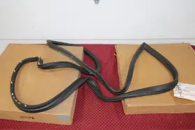 1650296 Gm 75 76 77 78 79 Nova Ventura Kylark Omega Nos Lh Rh Door Weatherstrip 97