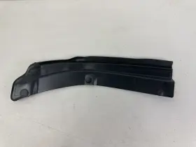23377134 Gm 2019-23 Sierra 1500 Genuine Front Driver Side Door Weatherstrip 2337713