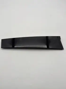 84050994 Gm 2016-2025 Chevrolet Malibu Oem Rear Left Side Door Window B Pillar Trim Molding 84050994 Gm 2016-2025 Chevrolet Malibu Oem Rear Left Side Door Window B Pillar Trim Molding