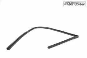 22876540 Gmc 2015-2020 Yukon Front Left Driver Door Window Glass Run Channel Seal Oem 22876540 Gmc 2015-2020 Yukon Front Left Driver Door Window Glass Run Channel Seal Oem