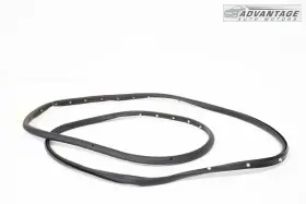 22999210 Gmc 2018-24 Terrain Front Right Passenger Side Door Body Weatherstrip Seal Oem