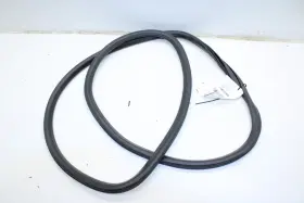 84748163 Gmc 2017-2023 Acadia Slt-1 Rear Right Door Weatherstrip On Body Oem