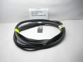 72315-s9v-2-462 Honda 2006-2008 Pilot Front Right Side Door Body Seal Oem