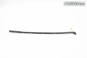 72367-t7a Honda 2016-2020 Hr-v Touring Front Left Door Sub Center Weatherstip Seal Oem