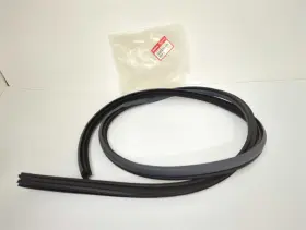 72815-s84-a01za Honda New Oem Genuine Rear Rh Door Opening Rubber Seal 1998-2002 Accord Sedan 72815-s84-a01za Honda New Oem Genuine Rear Rh Door Opening Rubber Seal 1998-2002 Accord Sedan