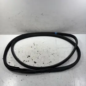 72815-ta5-a01za Honda 08-12 Accord 4d Right Rear Door Opening Seal On Body Oem 72815-ta5-a01za Honda 08-12 Accord 4d Right Rear Door Opening Seal On Body Oem