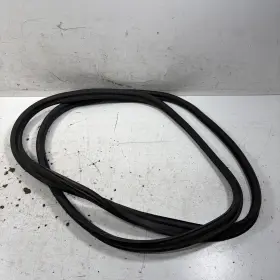 Honda 74865-s30-010 97-01 Prelude Trunk Weatherstrip Seal Oem