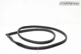 82120-d3000 Hyundai 2016-2021 Tucson Front Right Side Doorway Weatherstrip Seal Rubber Oem 82120-d3000 Hyundai 2016-2021 Tucson Front Right Side Doorway Weatherstrip Seal Rubber Oem