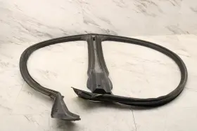 76860-cr900 Infiniti 03-04 M45 Rh Pass Side Weater Seal Strip Welt On Chasis