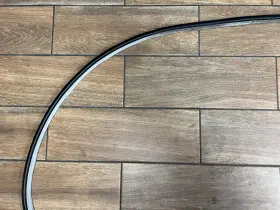 1pm0a Infiniti 76924 15-19 Q70l - Rear Left Driver Side Door Body Weatherstrip Seal Oem #3