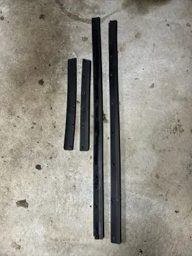 828391ma0b Infiniti 2011-2019 Q70 M37 Left Right Side Door Lower Weatherstrip Seal Set Oem