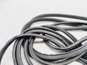 80831-al511 Infiniti 958.in1m04 03-04 G35 Sedan Door Weather Strip Set X4 Oem #3