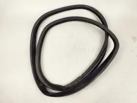Bj32-253a10 Infiniti 12-19 Range Rover Evoque Rear Right Pass Side Door Weatherstrip Seal Cover Oem