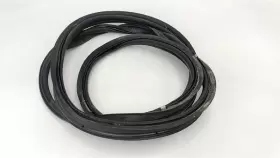 C2d48650 Jaguar 13-18 Xjl Rear Trunk Liftgate Side Door Weatherstrip Seal Oem