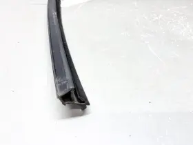 Gx63-253a10 Jaguar 2016-2023 Xf Right Rear Door Inner Window Glass Weatherstrip Seal Oem #2