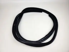 Hk83-253a10-a Jaguar 17-20 F-pace Rear Right Rh Passenger Side Door Weatherstrip Seal Oem Hk83-253a10-a Jaguar 17-20 F-pace Rear Right Rh Passenger Side Door Weatherstrip Seal Oem