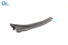 J9c325385a Jaguar E-pace Rear Left Side Door Lower Weatherstrip Seal Oem 2018 - 2023