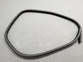 T2h1232 Jaguar 2016 - 2020 Oem Xf Rear Right Side Door Seal Weather Stripping Rubber