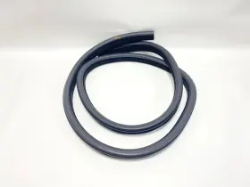 T2h48318 Jaguar 16-20 Xf Rear Left Lh Driver Side Door Seal Weatherstrip Rubber Oem