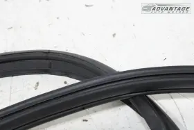 81061-l3000 Kia 2021-2024 K5 Lxs Rear Trunk Deck Lid Weatherstrip Seal Rubber Oem #3