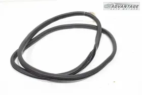 82140-j5000 Kia 2018-2023 Stinger Front Right Passenger Side Doorway Weatherstrip Seal Oem