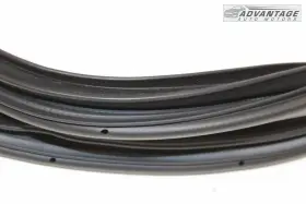 83140-j5000 Kia 2018-2023 Stinger Rear Right Side Doorway Weatherstrip Seal Rubber Oem #3
