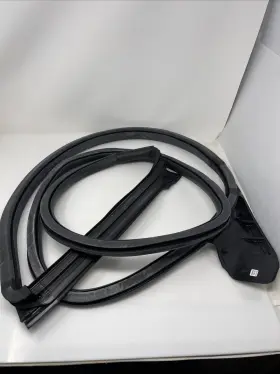 4ml831707a Lamborghini New Oem Urus Left Side Inner Door Seal Black Rubber