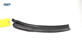 Hy3225385a Land Rover Discovery Rear Left Door Rearward Weatherstrip Seal Oem 2017 - 2024 #2