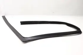 Lr058556 Land Rover Discovery Sport L550 - Rear Left Door Window Glass Channel / Seal #2