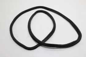Lr128754 Land Rover 2020-2023 Evoque Liftgate Tailgate Hatch Seal Rubber Weatherstrip Oem