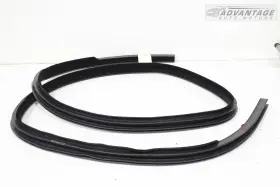Lr163129 Land Rover 2013-2022 Range L405 Front Right Side Door Body Weatherstrip Seal Oem #2