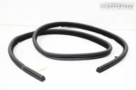 Lr163129 Land Rover 2013-2022 Range L405 Front Right Side Door Body Weatherstrip Seal Oem