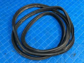 64461-50032 Lexus 01-06 Ls430 Rear Trunk Lid Luggage Weather Strip Seal Oem