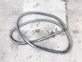 67872-33110 Lexus 13-18 Es350 Es Rear Left Driver Lh Side Door Weatherstrip Seal Cover Oem 67872-33110 Lexus 13-18 Es350 Es Rear Left Driver Lh Side Door Weatherstrip Seal Cover Oem