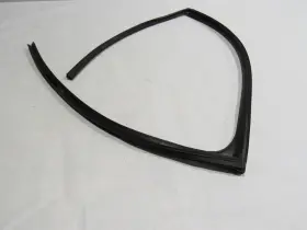 8.02.2023 Lexus Md57 683 13-18 Es300h 2015 Rear Right Passenger Door Window Weather Strip Seal O #2